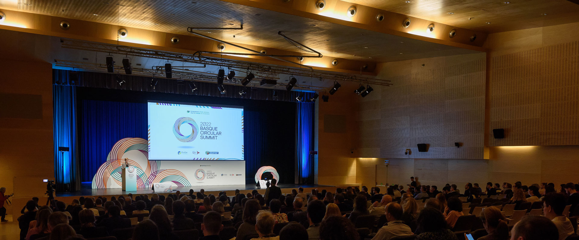 Alexander Boto, director general de Ihobe: Reforzar el modelo económico circular facilitará a las empresas vascas afrontar los cambios en el escenario internacional